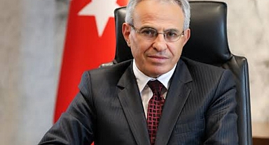 Gaziantep Üniversitesi Rektörü, korumasını öğretim görevlisi yaptı!