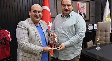 Başkan Ekinci’ye bir ödül daha!