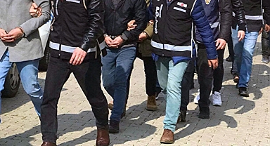 Şanlıurfa'nın 13 ilçesinde uyuşturucu operasyonu