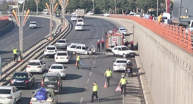 Urfa-Diyarbakır yolunda kaza: iki araç çarpıştı