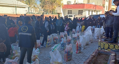 Fecr Derneği mazlumları sevindirmeye devam ediyor (Video)