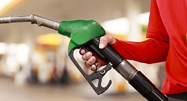 Benzine indirim bekleniyor