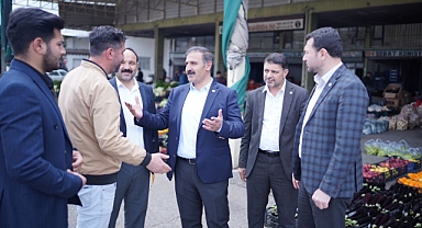 Emin Yetim Hal Pazarını esnafının sorunlarını dinledi