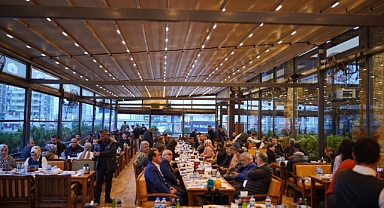 İYİ Parti’nin Adayı Yetim basınla bir araya geldi!