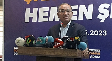 Bakan Bozdağ, açıklamalarda bulunuyor