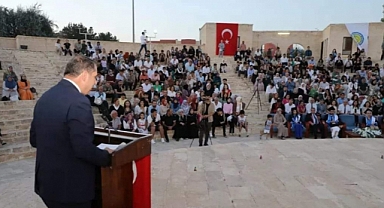 Harran Üniversitesi Diş Hekimliği Fakültesi İlk Mezunlarını Verdi