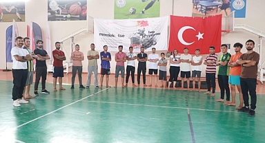 Başkan Özyavuz, POMEM'i kazanan öğrencileri tebrik etti