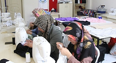Millet evlerinde meslek kursları sürüyor