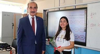 Başkan Yalçınkaya'dan Öğretmenlere Sürpriz Ziyaret