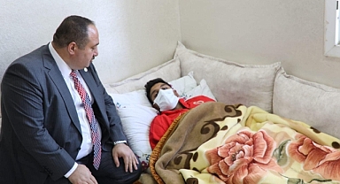 Başkanı Ekinci'den Pençe-Kilit Harekatı'nda yaralanan askere ziyaret