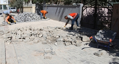 Haliliye'de deforme olan yollar yeniden onarılıyor