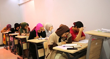 Eyyübiye Belediyesinden gençlere destek