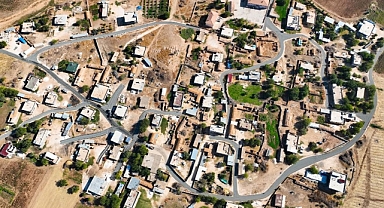 Harran kırsalında asfalt çalışmaları sürüyor