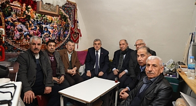 Başkan Beyazgül Sipahi pazarı esnafını ziyaret etti