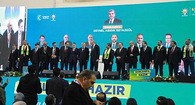 Cumhurbaşkanı Erdoğan 13 İlçe Belediye Başkan Adayını Açıkladı