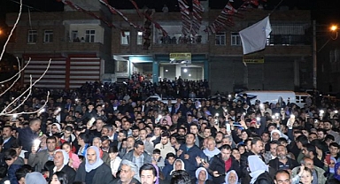 Ekinci'nin Seçim Bürosu açılışı mitinge dönüştü!