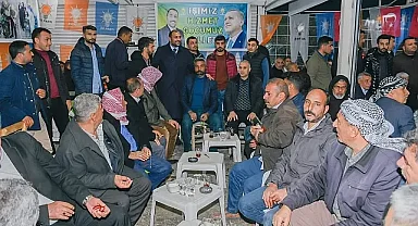 Seyithan Atilla'nın seçim bürosu dolup taşıyor