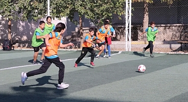 Haliliye’de kız ve erkek çocuklar için ücretsiz futbol kursu