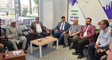 Halil Aslan DEM Parti’ye Taziye Ziyaretinde Bulundu