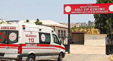 Harran'da servis aracının altında kalan çocuk öldü!