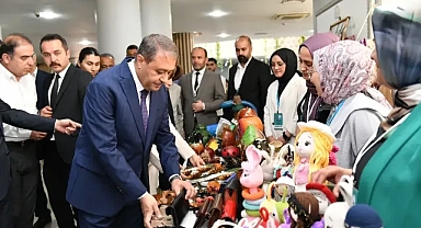 Vali Şıldak, Hayat Boyu Öğrenme Haftası Etkinliklerine Katıldı