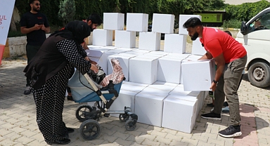 Akçakale’de 120 Yetim Ve Dul Aileye Gıda Yardımı