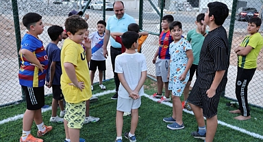 Karaköprü’de Semt Sahalarıyla Gençliğe Yatırım Sürüyor