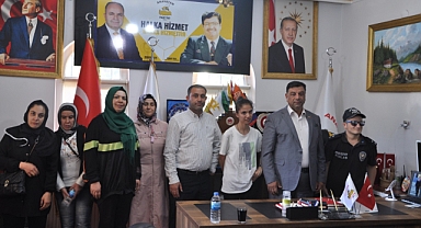 Şanlıurfa Engellileri Yaşatma ve Yardımlaşma Derneği’nden Halil Aslan'a Anlamlı Ziyaret
