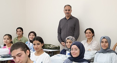 Başkan Mehmet Kuş, Her Türlü Destek Sözü Verdiği Gençlerden Tek Bir Şey İstedi