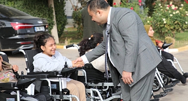 Viranşehir Belediyesinden Engelli Bireylere Akülü Sandalye Desteği 