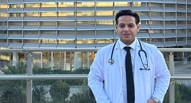 Harranlı Doktor Fatih Temelci Cübbeyi Giydi, Görevine Başladı