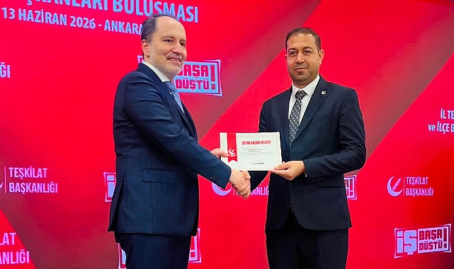 Yeniden Refah Partisi Akçakale İlçe Başkanlığına Genel Merkezden Üstün Başarı Belgesi