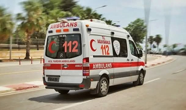 Şanlıurfa'da Genç Kız Fare Zehri İçti, Hastaneye Kaldırıldı